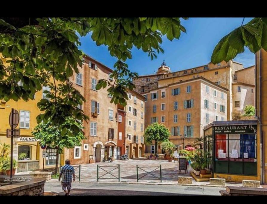 Grasse : Centre Ville Superbe Appartement 2 Chambres Exterior photo