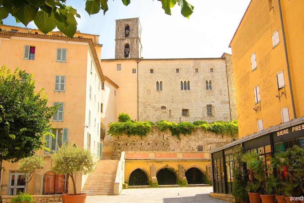 Grasse : Centre Ville Superbe Appartement 2 Chambres Exterior photo